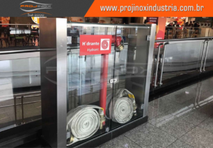 Caixa de hidrante inox especial instalada em shopping