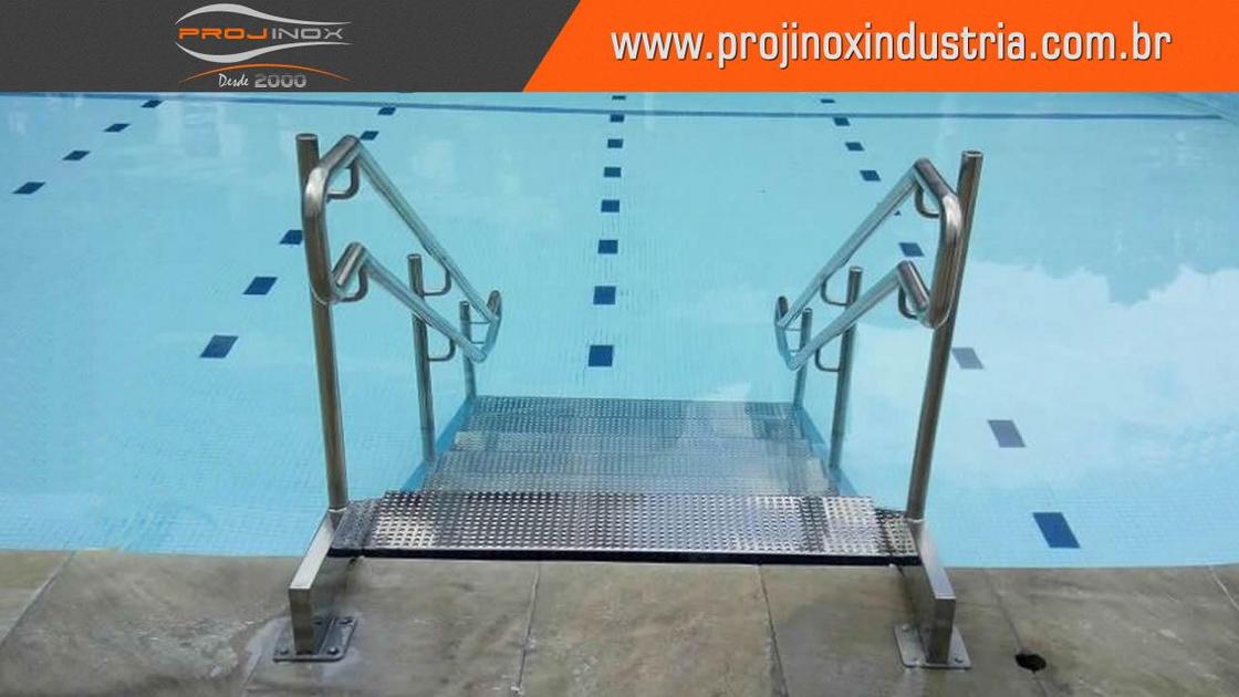 Escada Em Inox Para Piscina